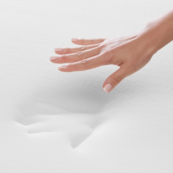 Cooling Side Sleeper Memory Foam Standard Pillow - Picture 4 of 5